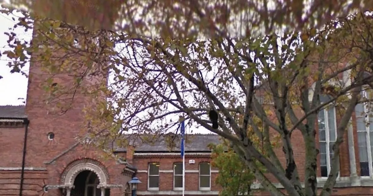 Father charged with assaulting baby faked photos of bruises on child, court told