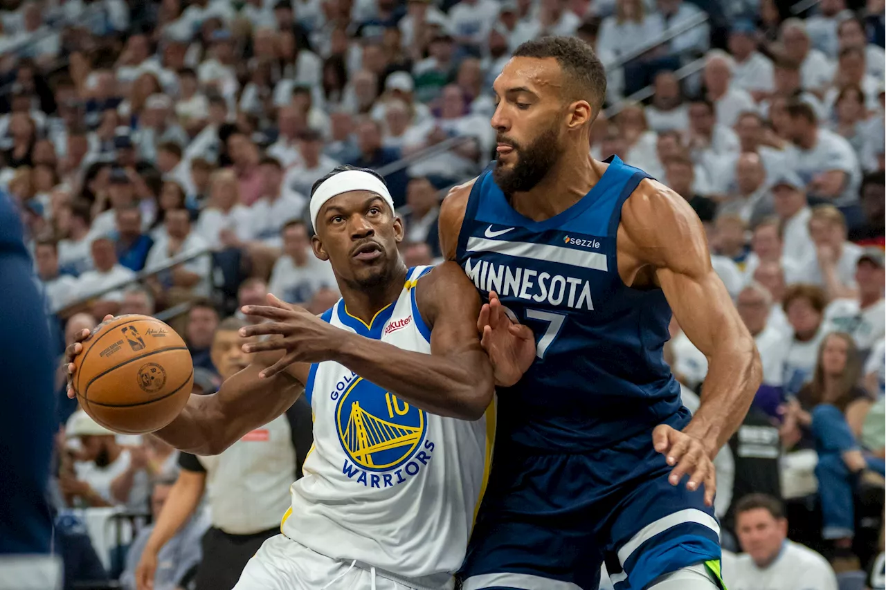 Wolves cruise to Game 2 win over Stephen Curry-less Warriors