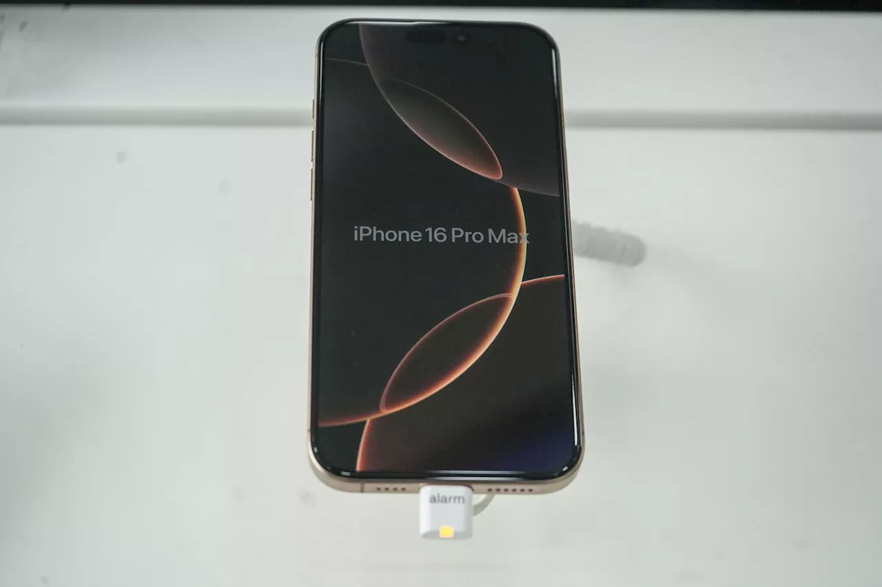 Apple iPhone 17 Pro Max: The Best View Yet Of New Design Just Leaked