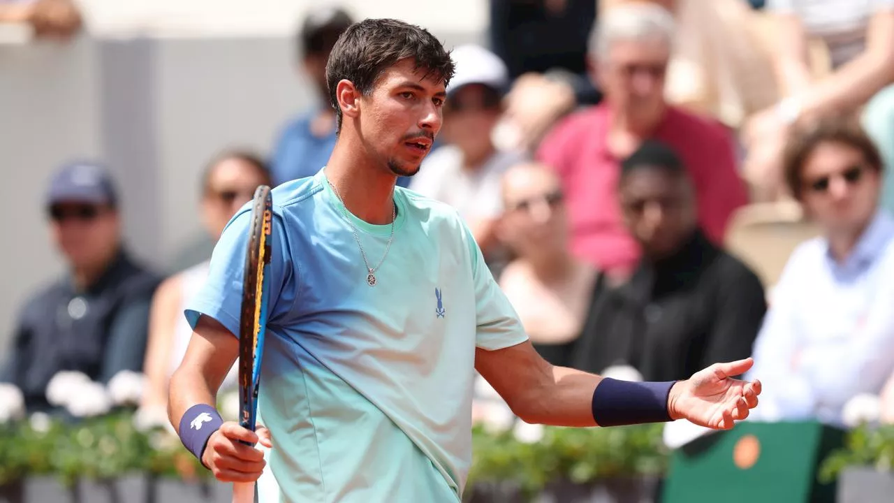 Pop blocked: Popyrin’s Paris dream run comes to frustrating end as Aussie’s forehand misfires