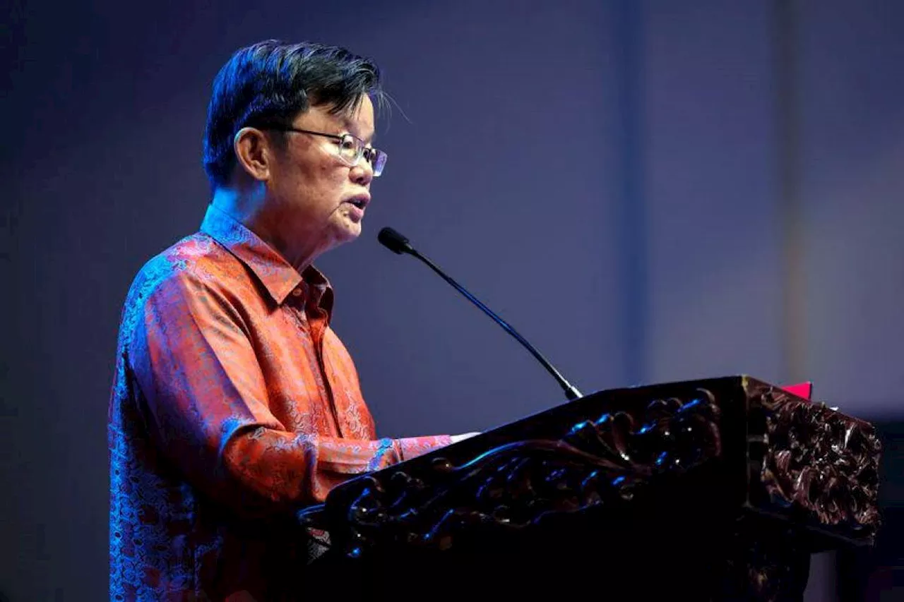 PHEB awards RM70,200 to Indian SPM top scorers in Penang