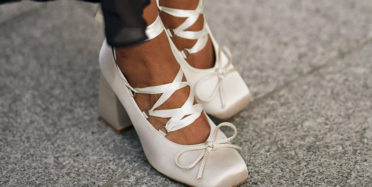 Ecco le 10 scarpe eleganti (sotto i 150 euro) da comprare per l'estate 2025