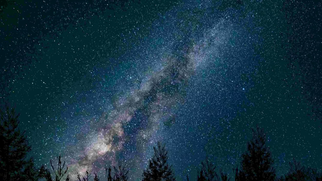 La NASA todavía no lo sabe explicar: un objeto de nuestra galaxia emite señales cada 44 minutos
