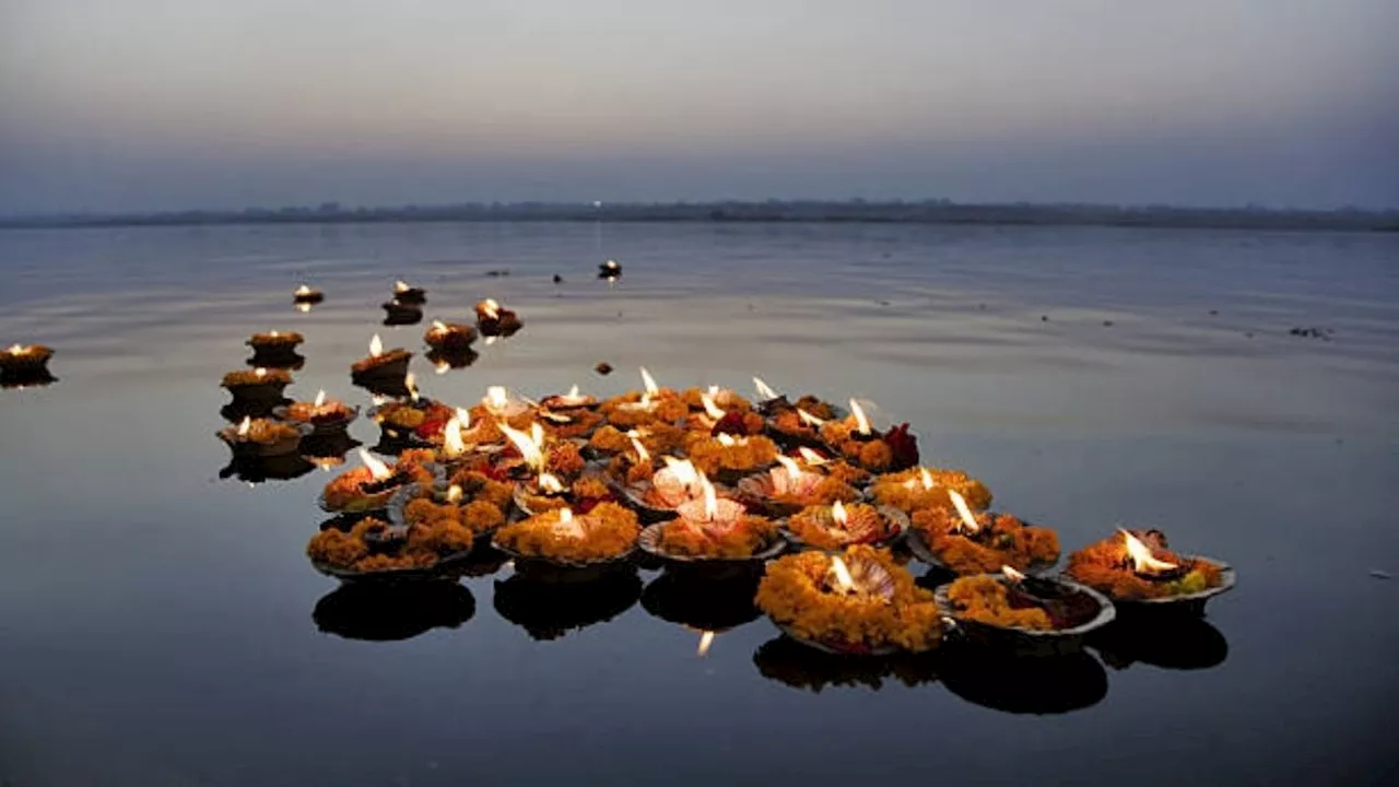 Jyeshtha Purnima 2025: ज्येष्ठ पूर्णिमा है आज, जानें स्नान-दान का शुभ मुहूर्त और पूजन विधि