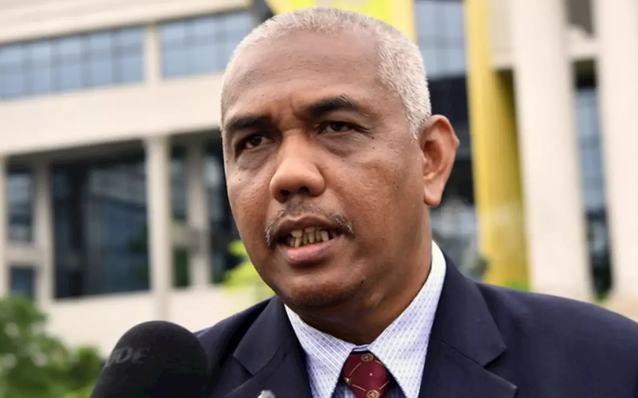 School told to prepare report on teacher’s remarks on UPSI bus crash