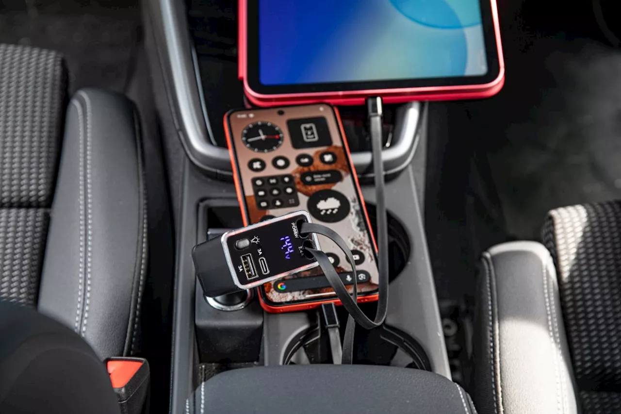 Zwölf KFZ-Ladeadapter mit USB-C und Power Delivery im Test