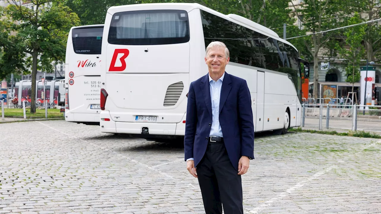  Schluss mit Chaos – neue Bus-Plätze am Schwedenplatz