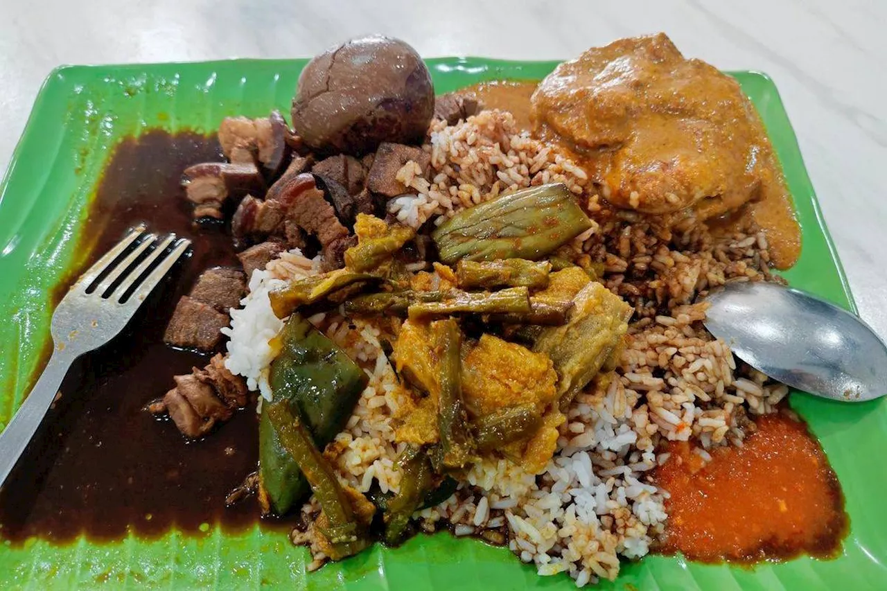RM30 mixed rice drama: Customer gets “reality check” after decade of loyalty, Internet takes sides