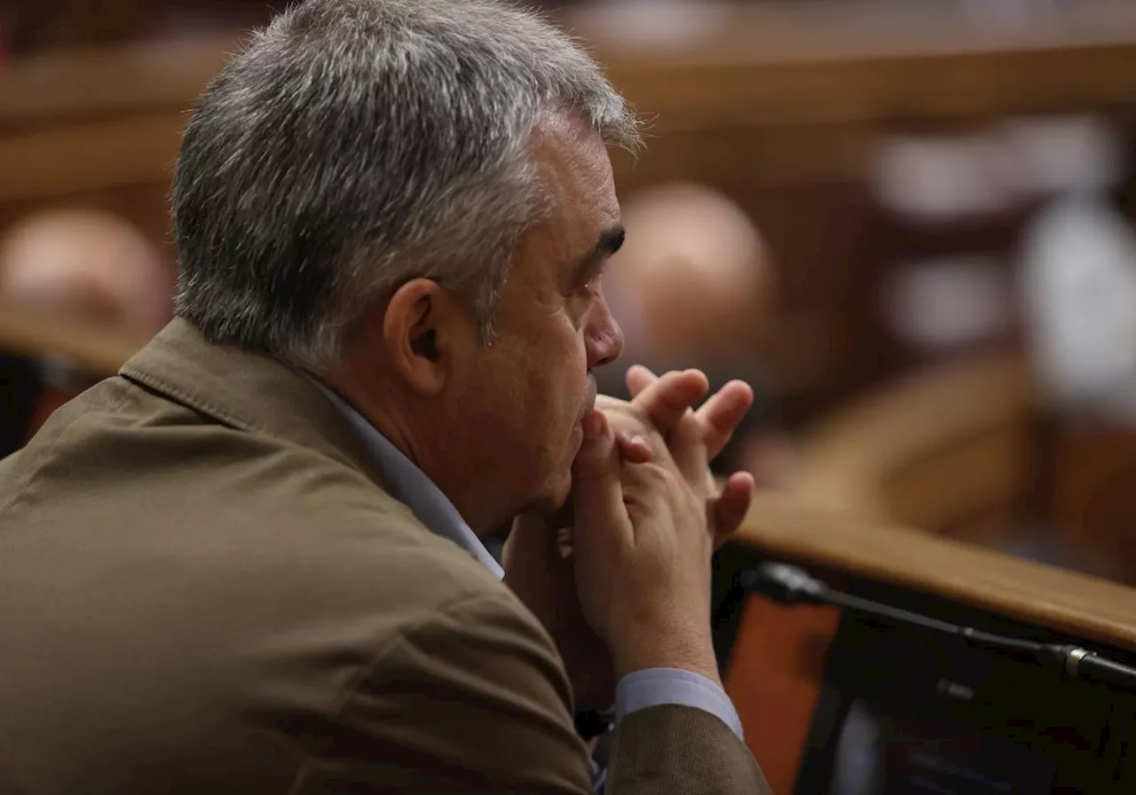 La UCO entrega al Supremo un audio que implica a Santos Cerdán en el cobro de comisiones: reacciones en dir...