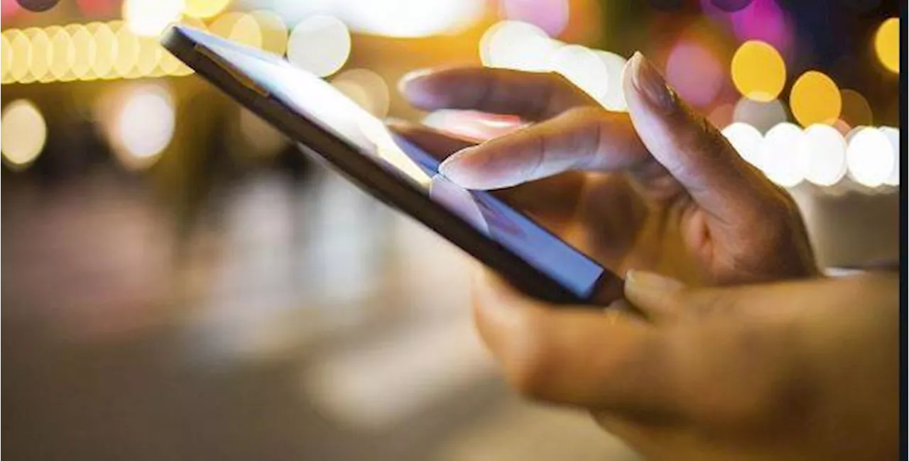 DepEd: Cellphones allowed in classrooms if for learning