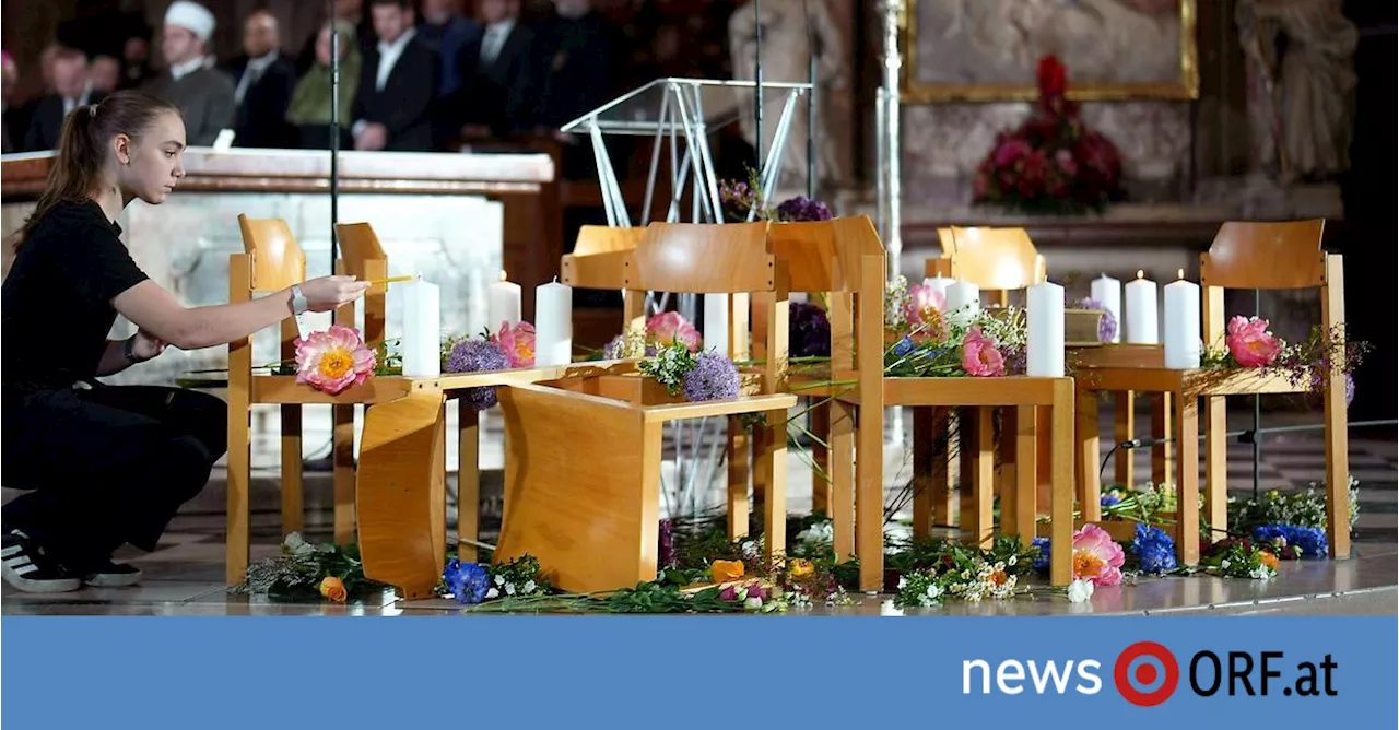 Amoklauf in Graz: Ergreifendes Gedenken im Stephansdom