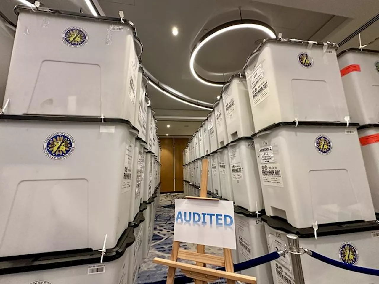 Comelec: Random manual audit shows 99. 997% accuracy as of Friday afternoon