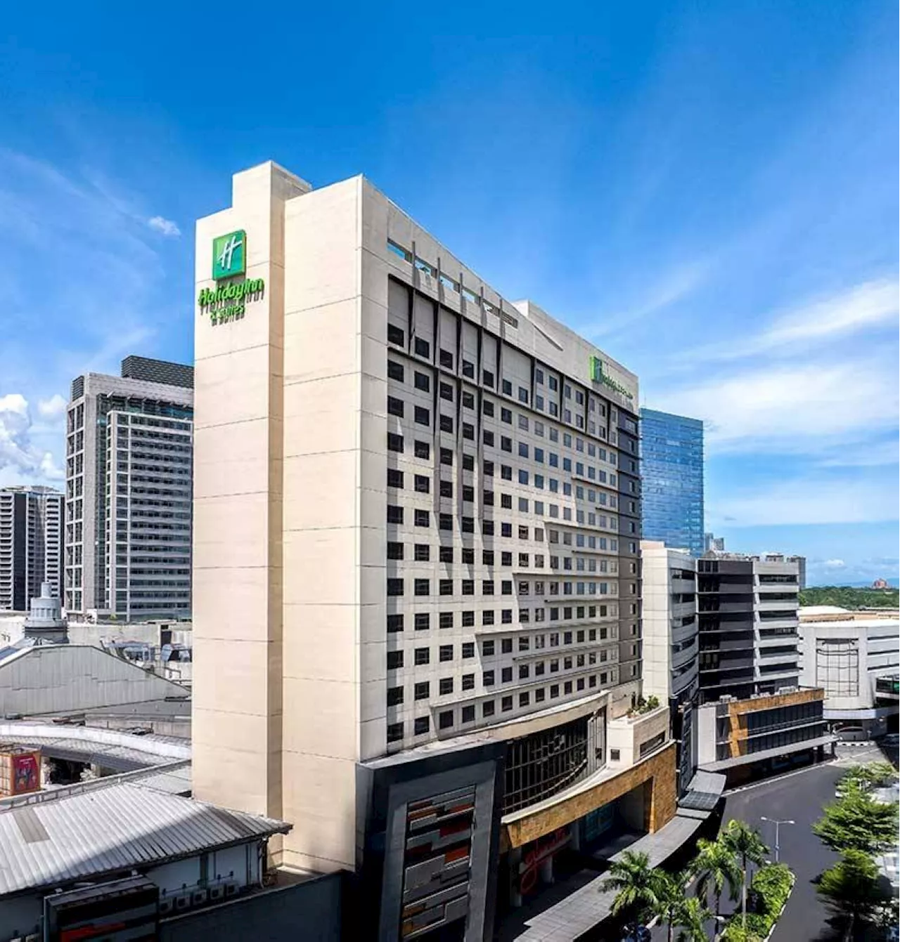 Holiday Inn & Suites Makati Earns EDGE Advanced Certification