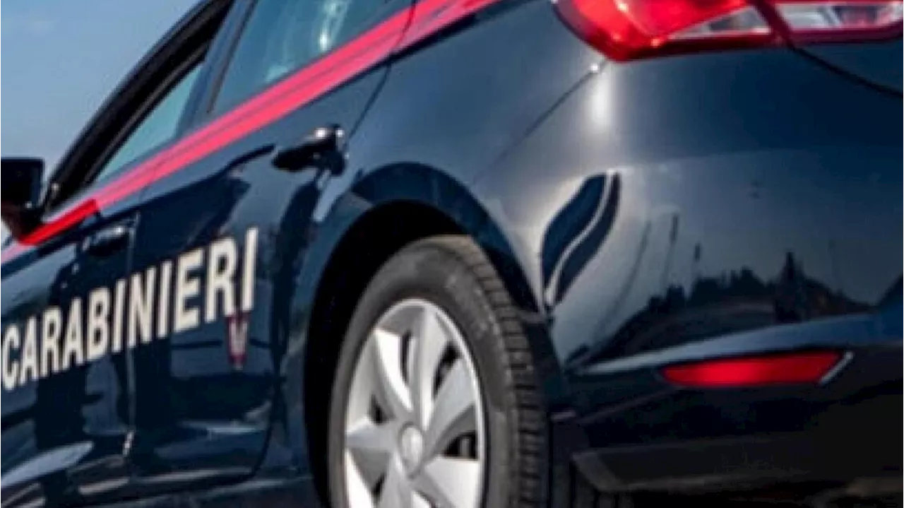 Uccisa dall'ex marito in strada davanti ai passanti