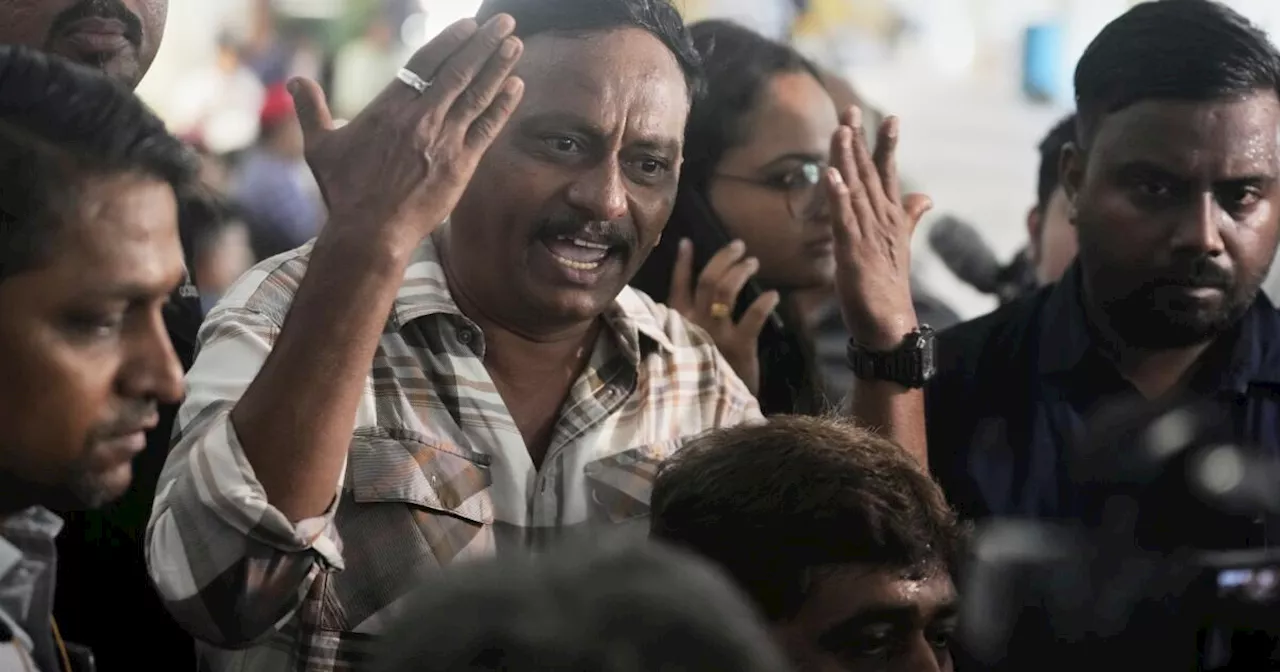 Suben a 270 los muertos en accidente aéreo en India mientras los rescatistas hallan más cuerpos