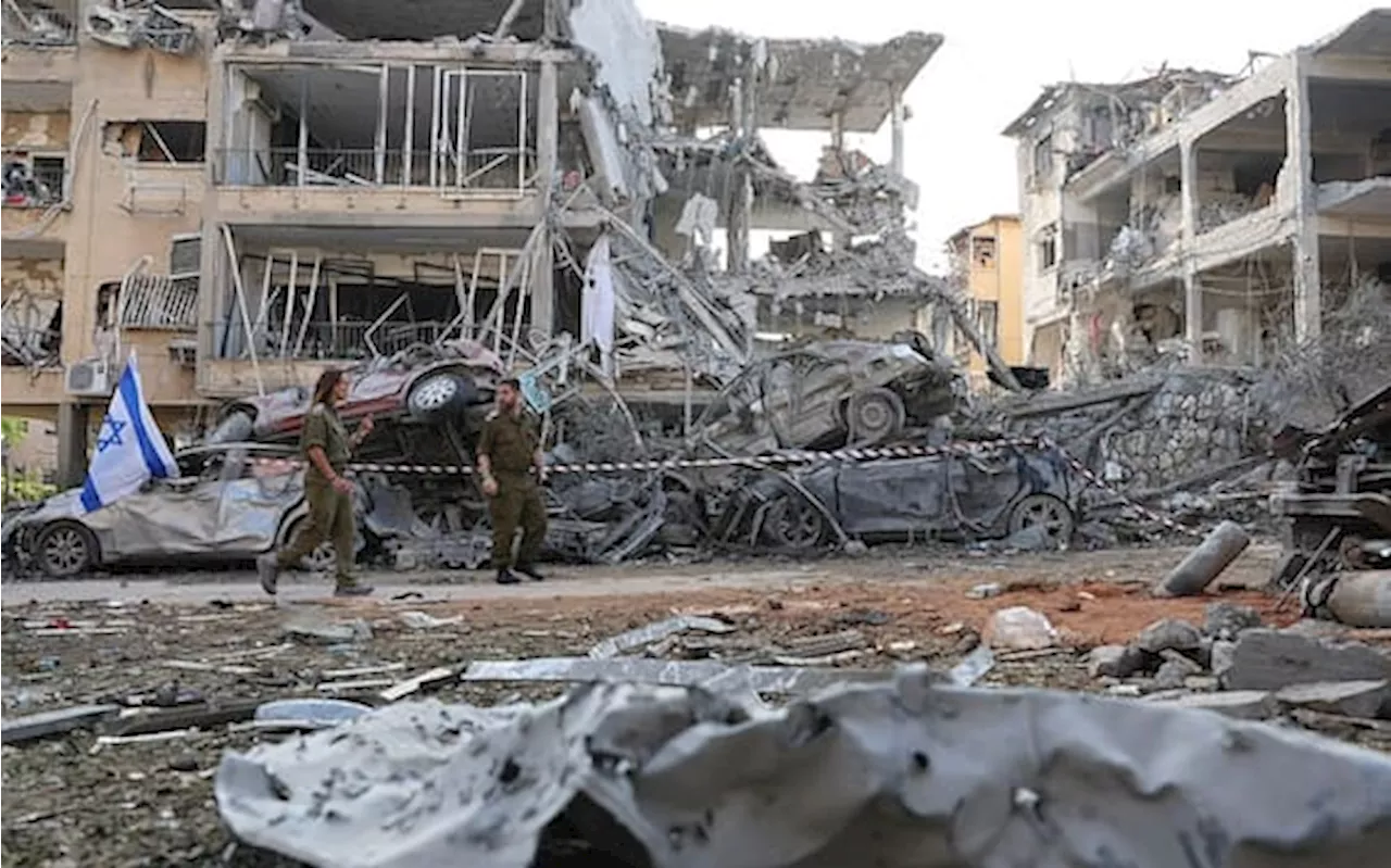 Medioriente, attacchi incrociati nella notte tra Iran e Israele. LIVE