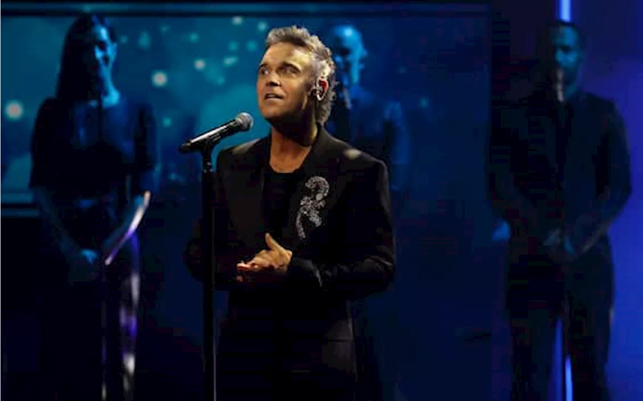 Robbie Williams e Laura Pausini realizzano Desire, nuova colonna sonora degli eventi Fifa