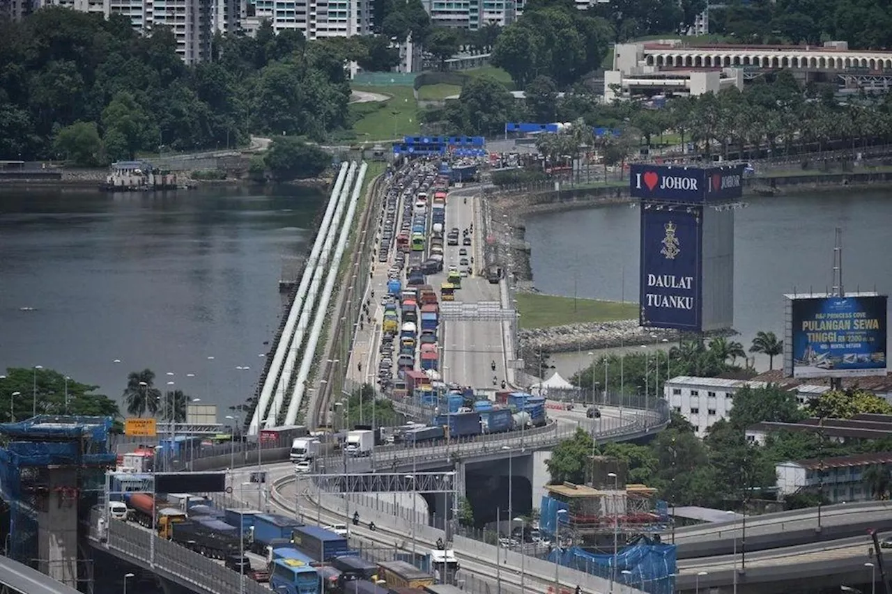 Travellers to Johor can expect three-hour jam due to heavy traffic at Woodlands Checkpoint: Singapore Immigration and Checkpoints Authority