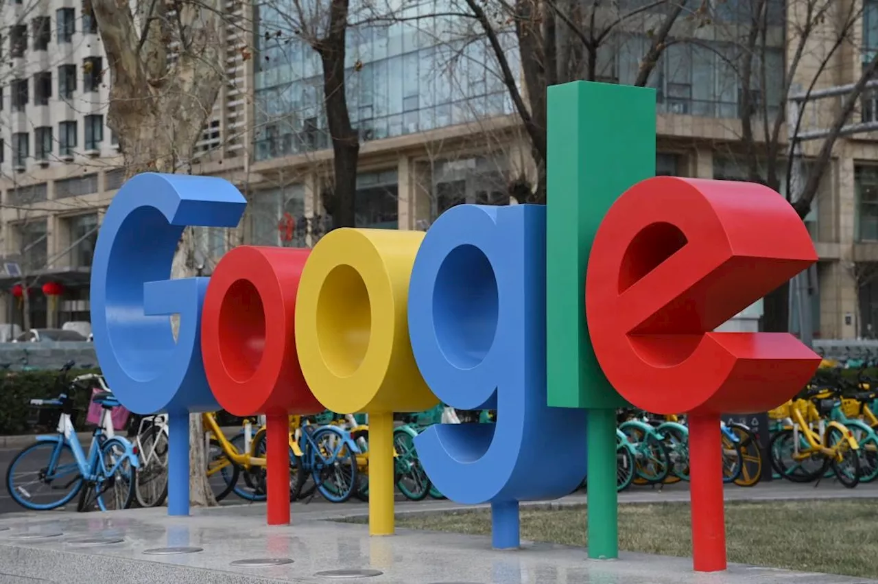 Google turns internet queries into conversations
