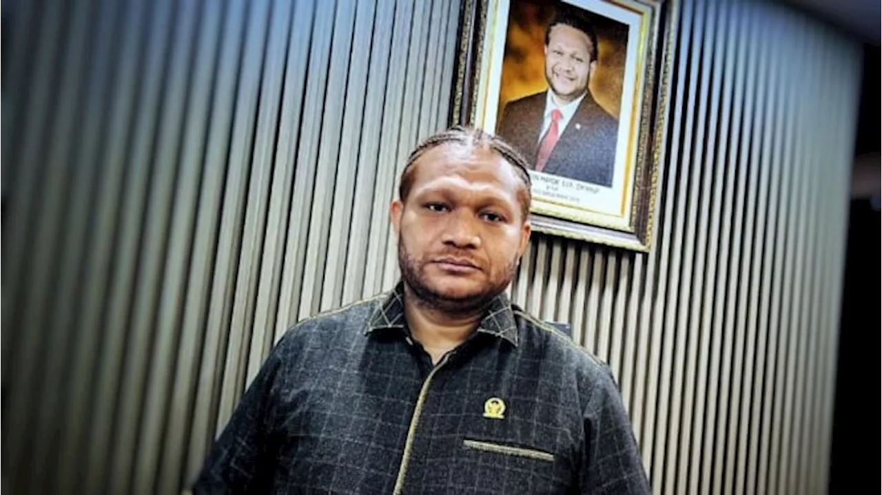 Anggota DPD Minta Aksi Demo Tolak Pencabutan Izin Tambang di Raja Ampat Disetop