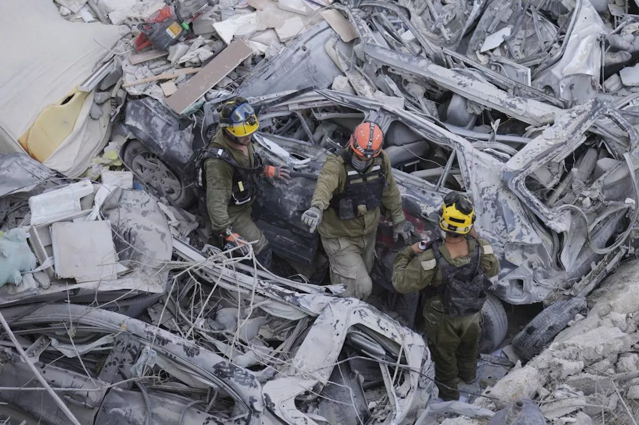 Death toll rises as Israel, Iran trade attacks