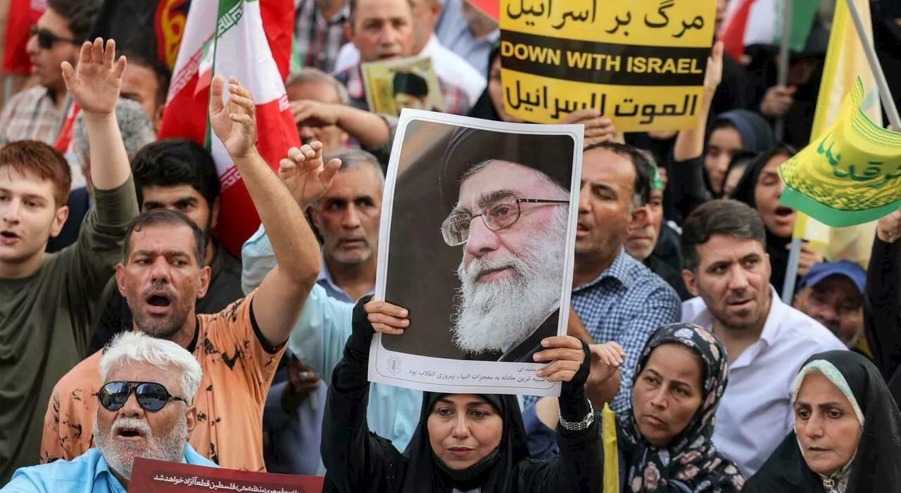 Khamenei prova a salvarsi: un salvacondotto russo per arrivare in segreto a Mosca. Netanyahu: «Ucciderlo porte