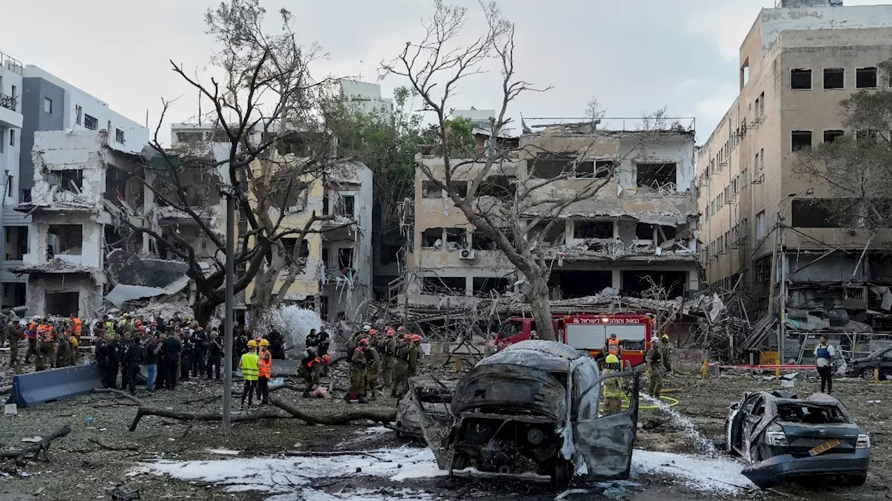Israel-Iran Conflict LIVE Updates: मिडिल ईस्ट संकट पर व्हाइट हाउस में सिक्योरिटी मीटिंग खत्म, क्या ईरान के खिलाफ युद्ध में शामिल होगा अमेरिका?