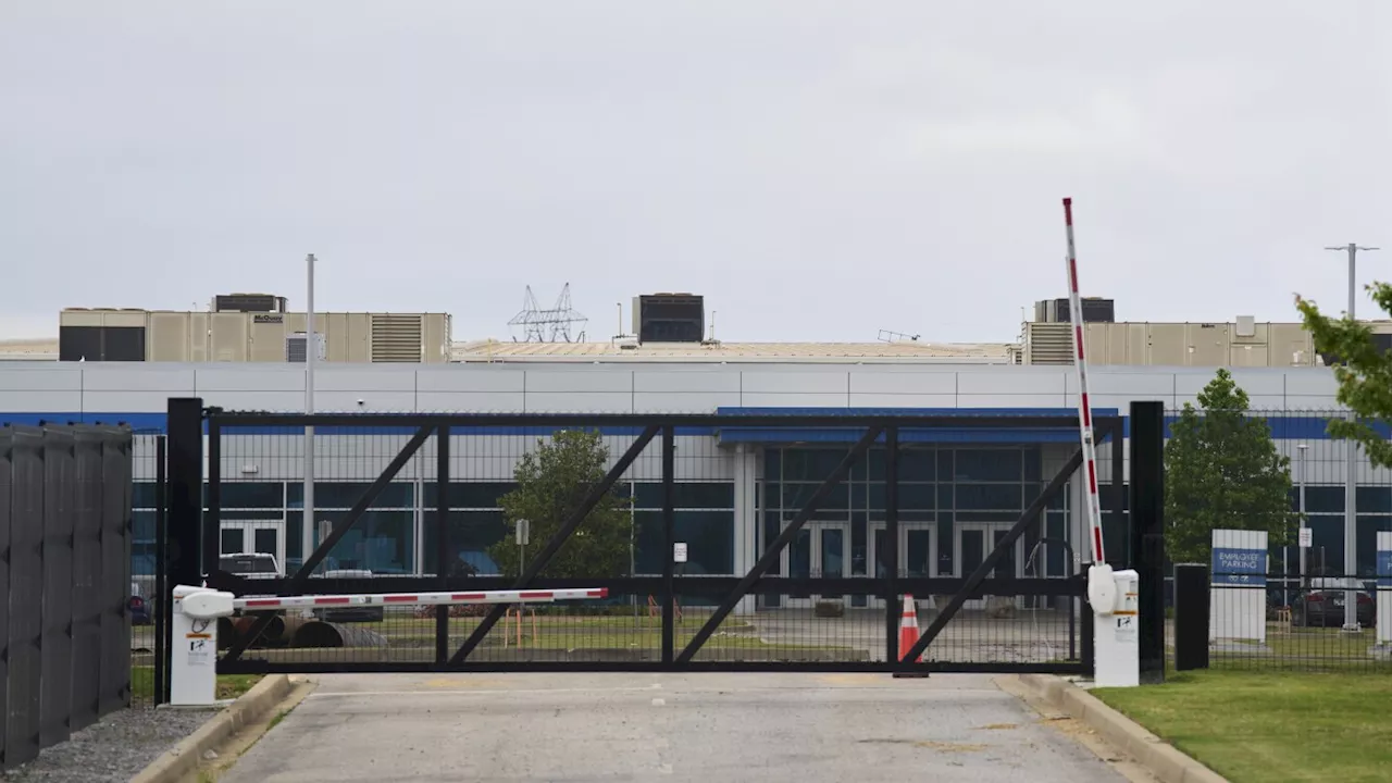 NAACP accuses Elon Musk's artificial intelligence company of air pollution violations