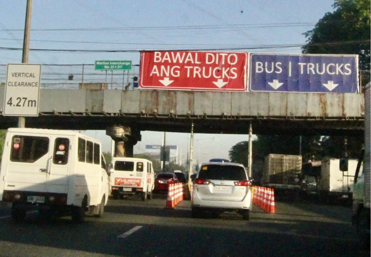 DOTr orders suspension of NLEX toll collection after bridge accident kills 1, injures others