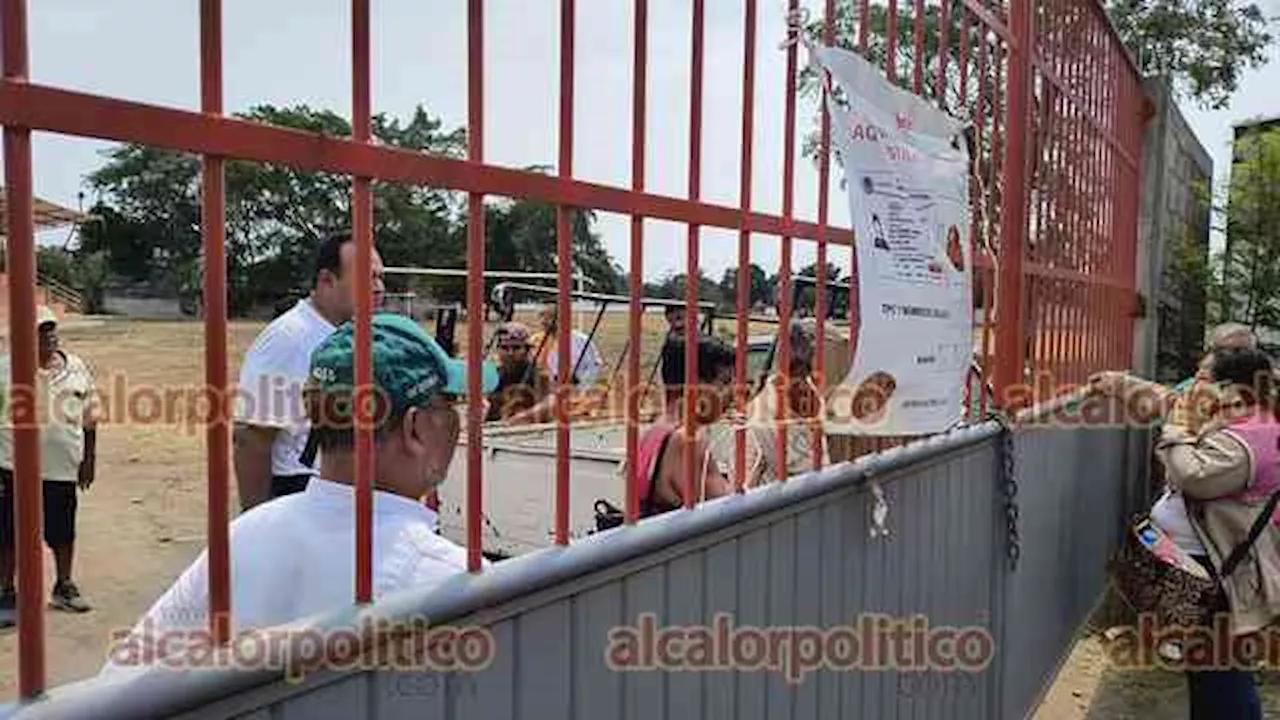 En La Antigua, Regidor de MC intentó bloquear paso a casilla de Cardel
