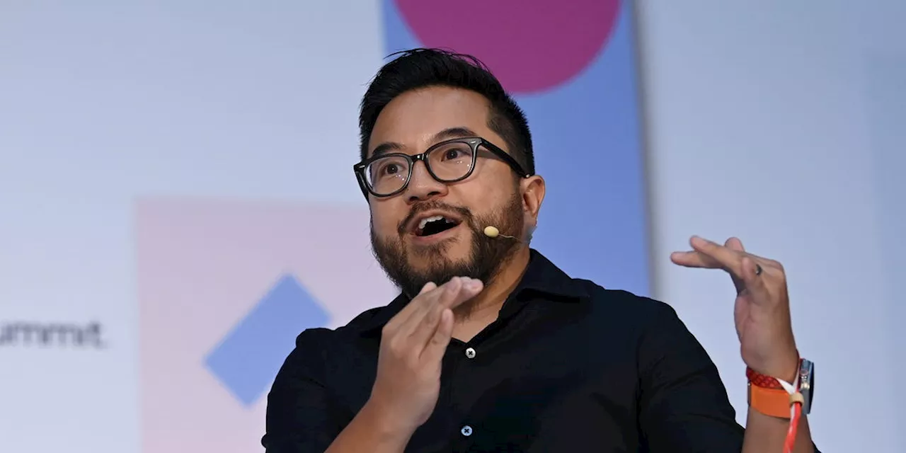 AI founders close big deals using Palantir's strategy, say YC partners