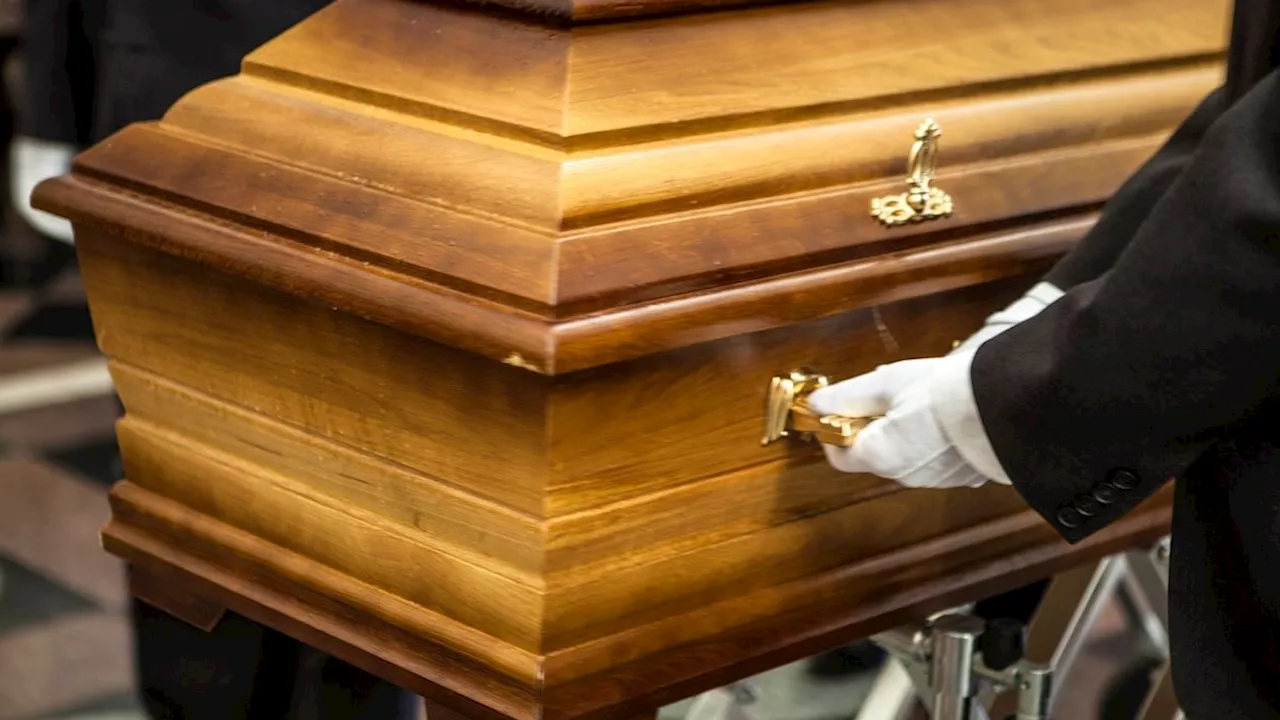  Frau für tot erklärt – Im Sarg plötzlich aufgewacht