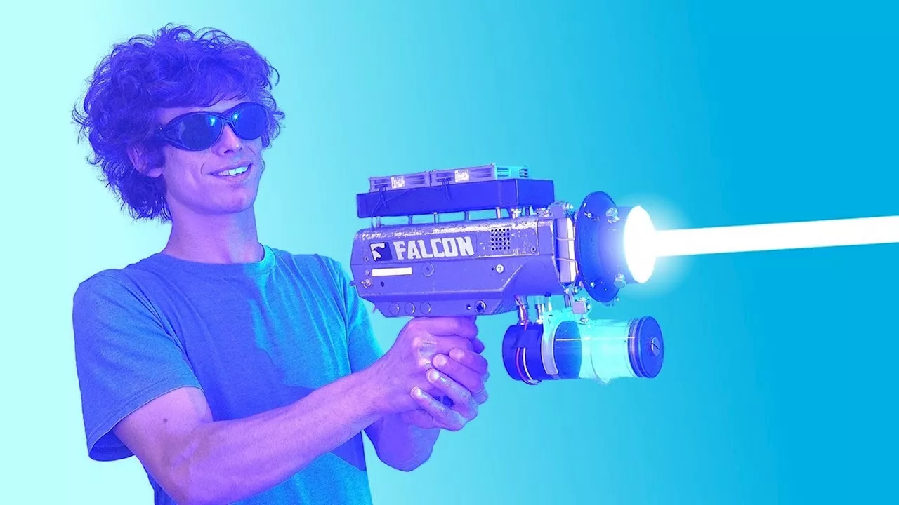 YouTuber builds world’s most powerful handheld laser, 50,000x stronger than pointers