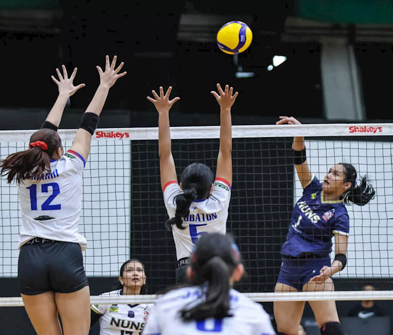 NUNS, Bacolod Tay Tung sweep two-game openers