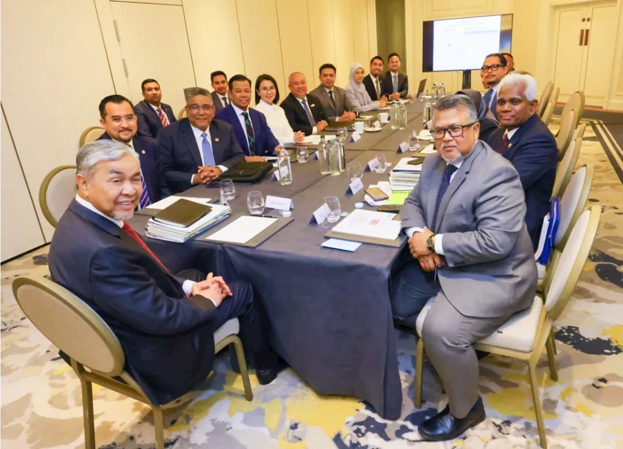 Umno's ministers' quota must be discussed internally in the unity government