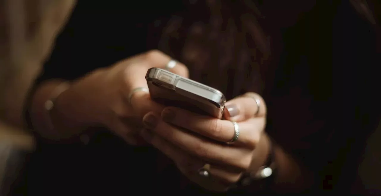 Dating Apps Are Dying As Conservatism Rises