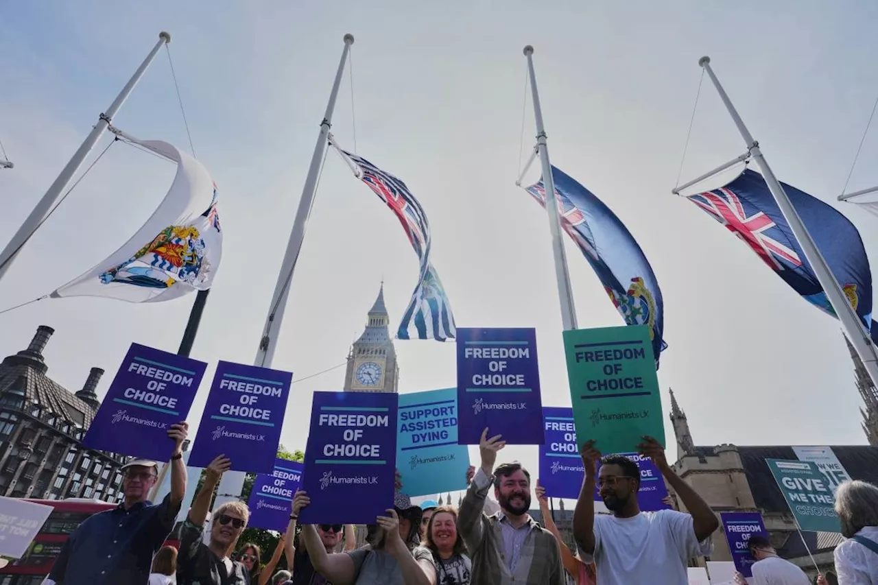 UK lawmakers back a bill to allow terminally ill adults to end their lives