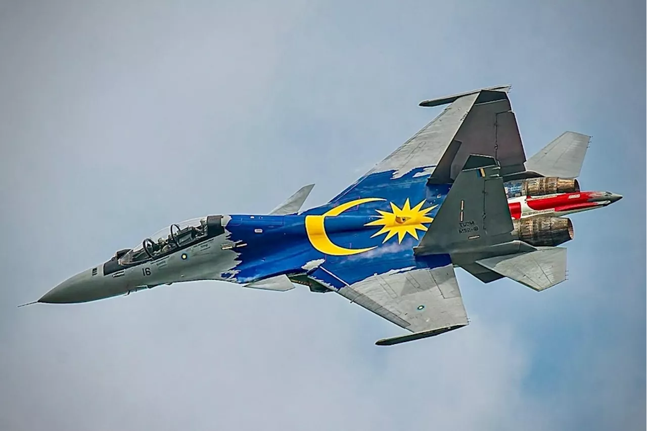 Fighter jets staging low-level flights in Subang airspace ahead of RMAF chief’s retirement parade