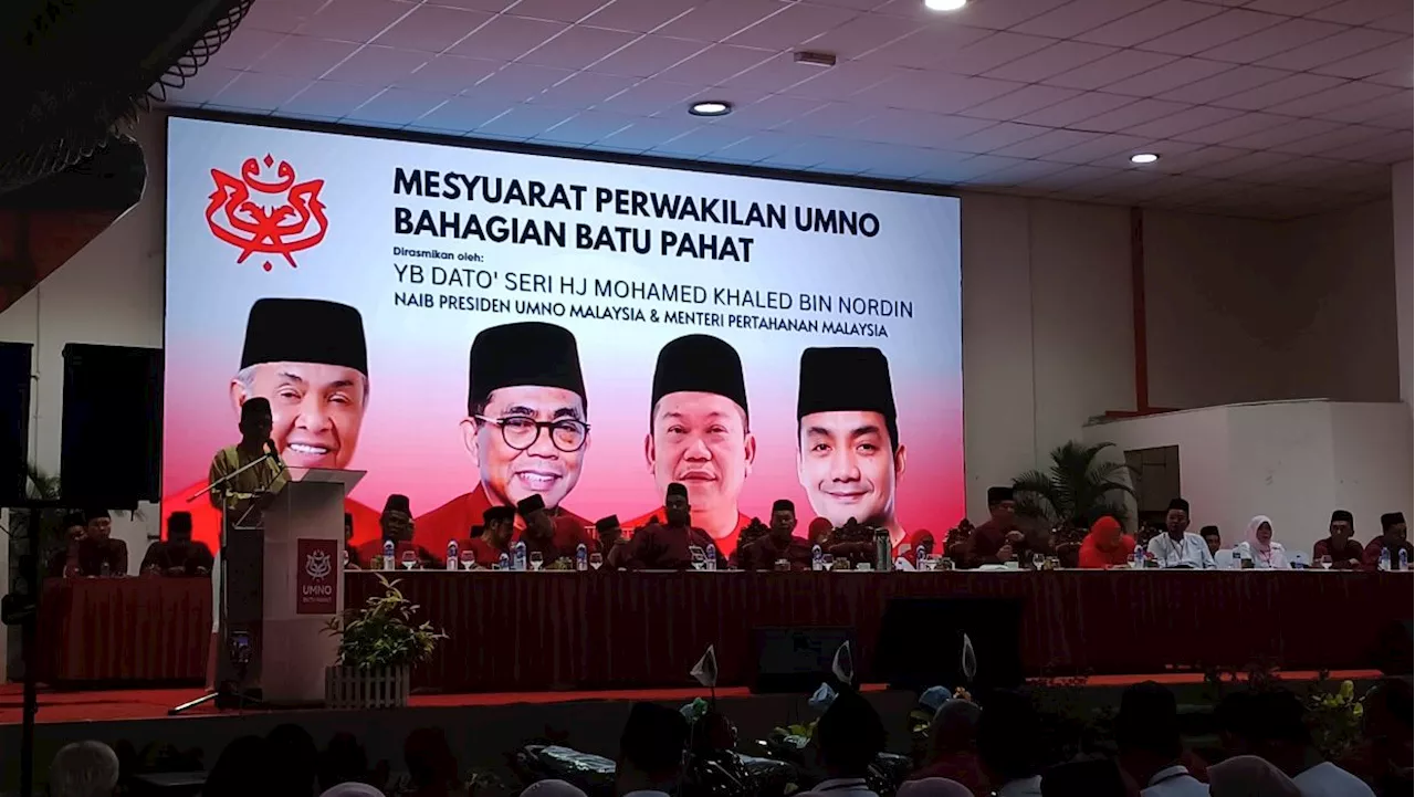 Umno to consider resolution seeking Hishammuddin’s reinstatement