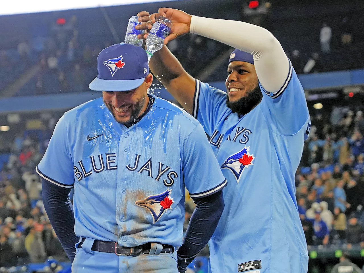 Uncertainty Clouds Return of Pay-to-Play DFS in Ontario