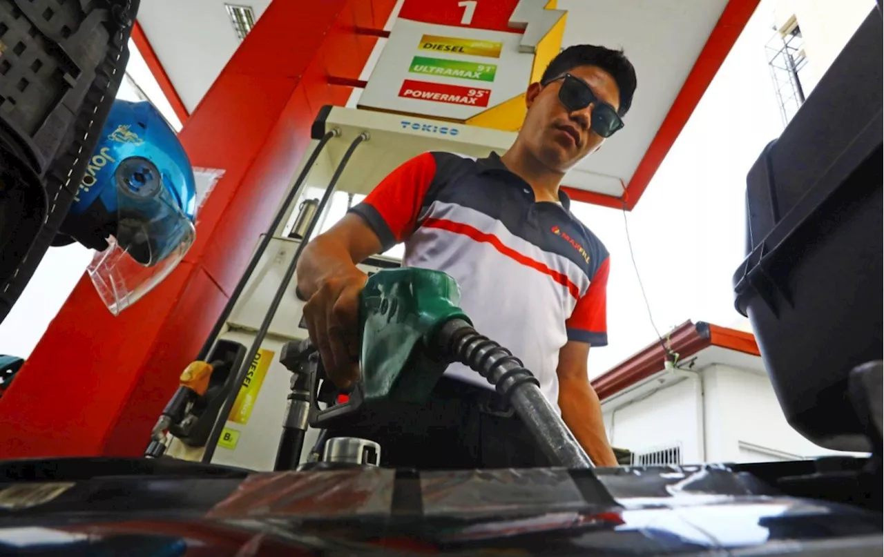 Gas prices shoot up as Mideast war rages