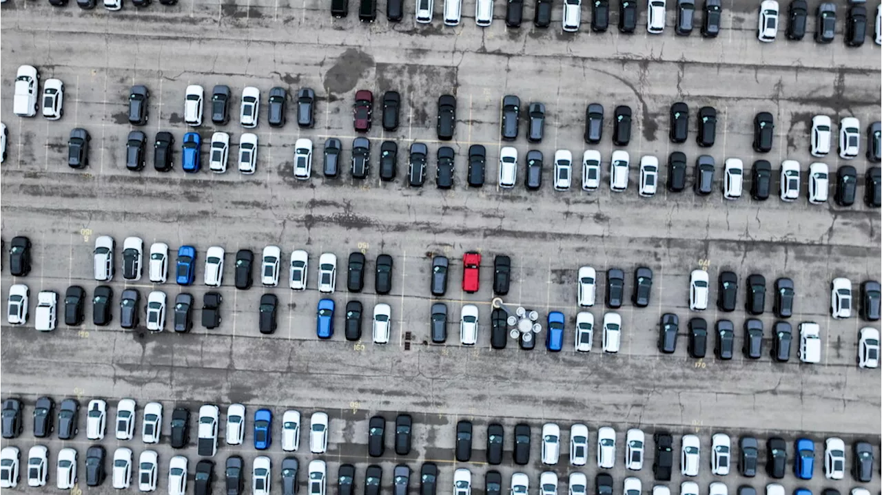 Mercato auto Europa in lieve aumento, +1,9% a maggio