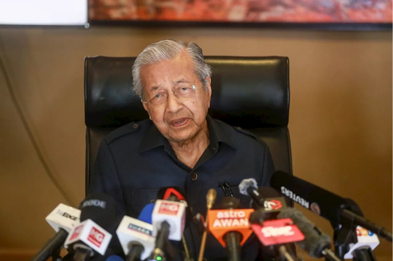 Court orders KL land held by Dr Mahathir, Daim and others transferred to Umno