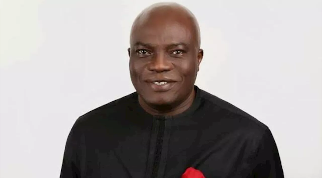 Nigerian senator barred from practising law in US joins ruling APC