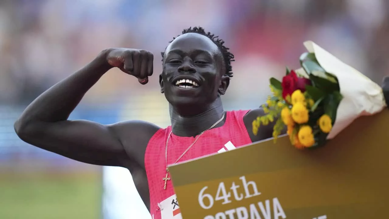 Australian sprint superstar Gout Gout breaks his own national 200m record