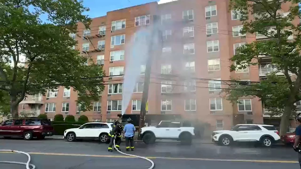Transformer fire leaves some Morris Park residents in the dark; Con Ed working to restore power