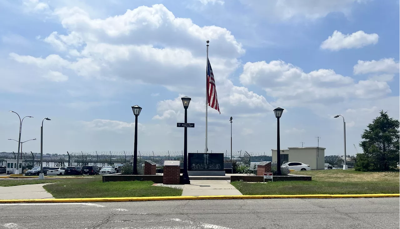 Two people died within two hours on Rikers Island