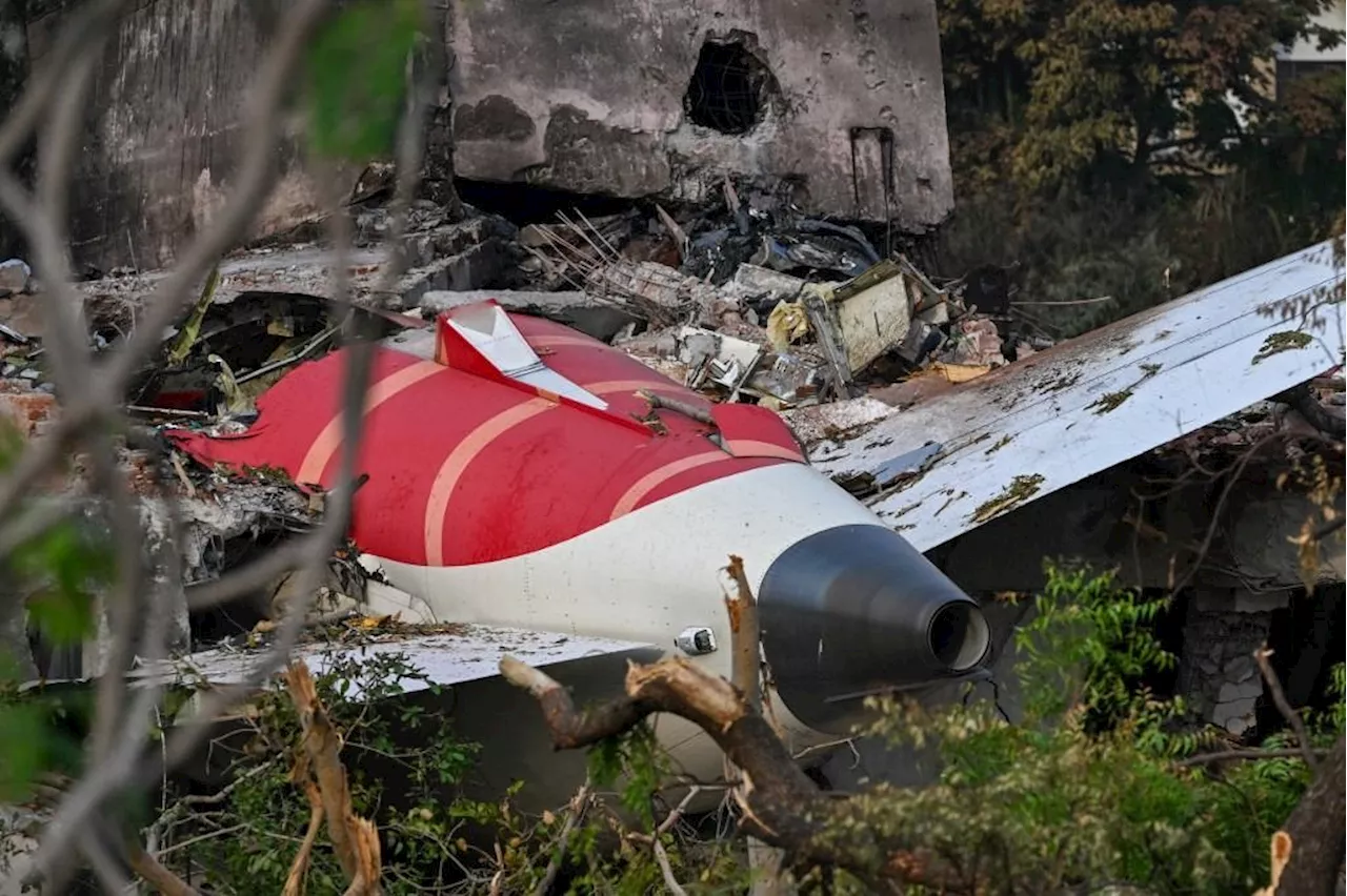 India recovers data from black boxes after deadly crash