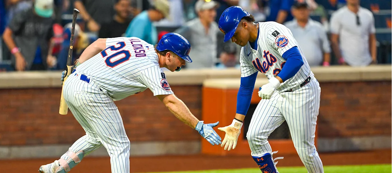 El colombiano Didier Fuentes fue víctima del poder ofensivo de los Mets