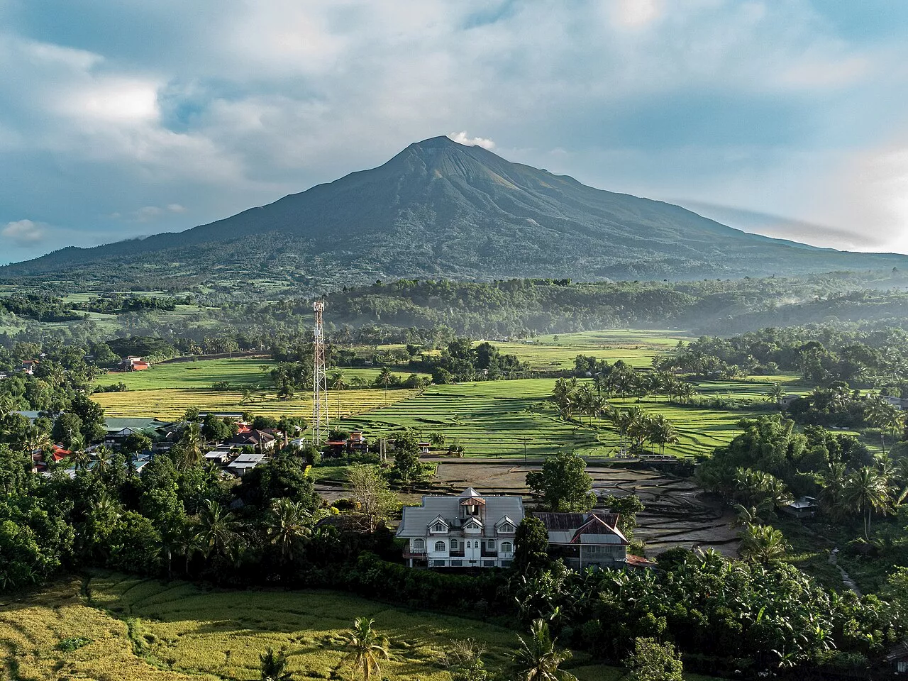Daytime entry ban for Kanlaon Volcano danger zone lifted